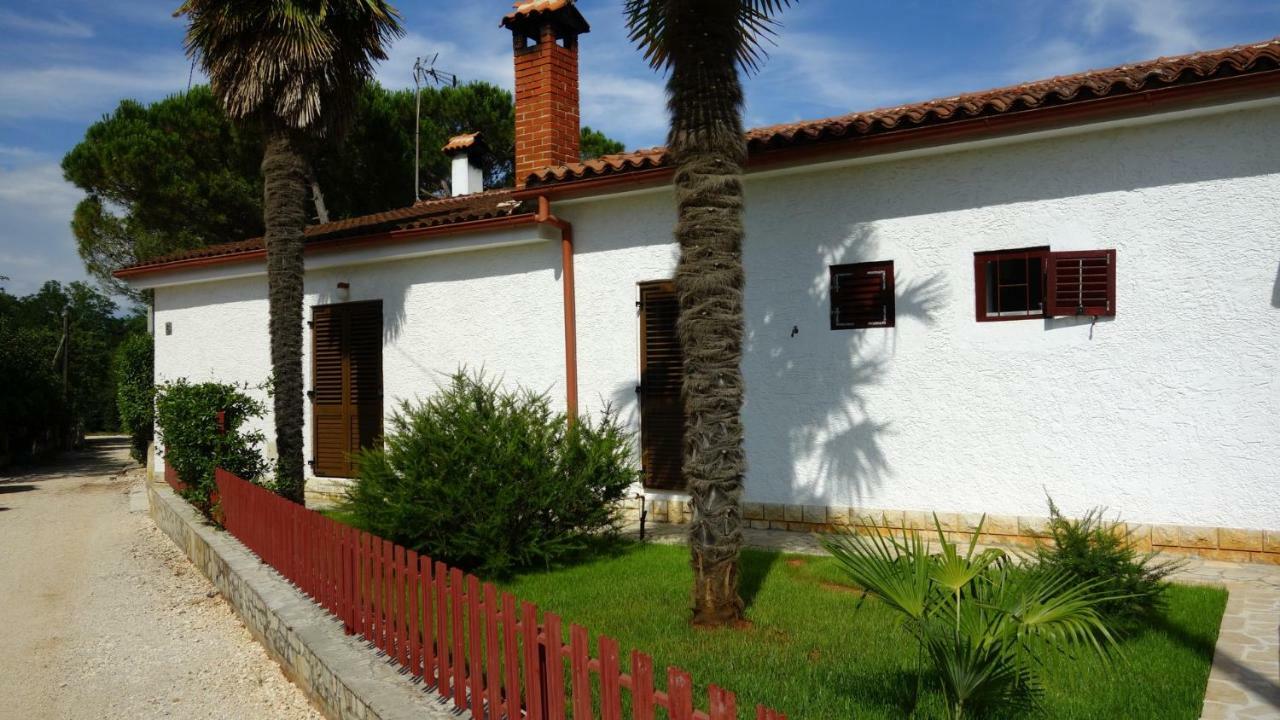 Apartamento Stancija Vergotini Poreč Exterior foto